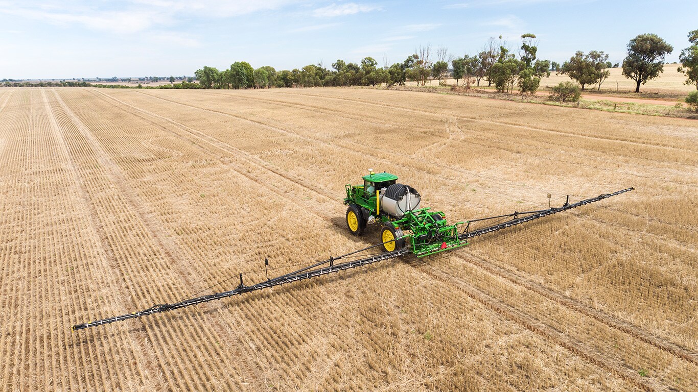 John Deere’s 4-Series Self-Propelled Sprayer