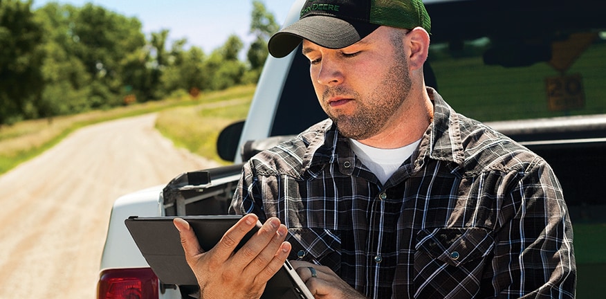 Man using a tablet