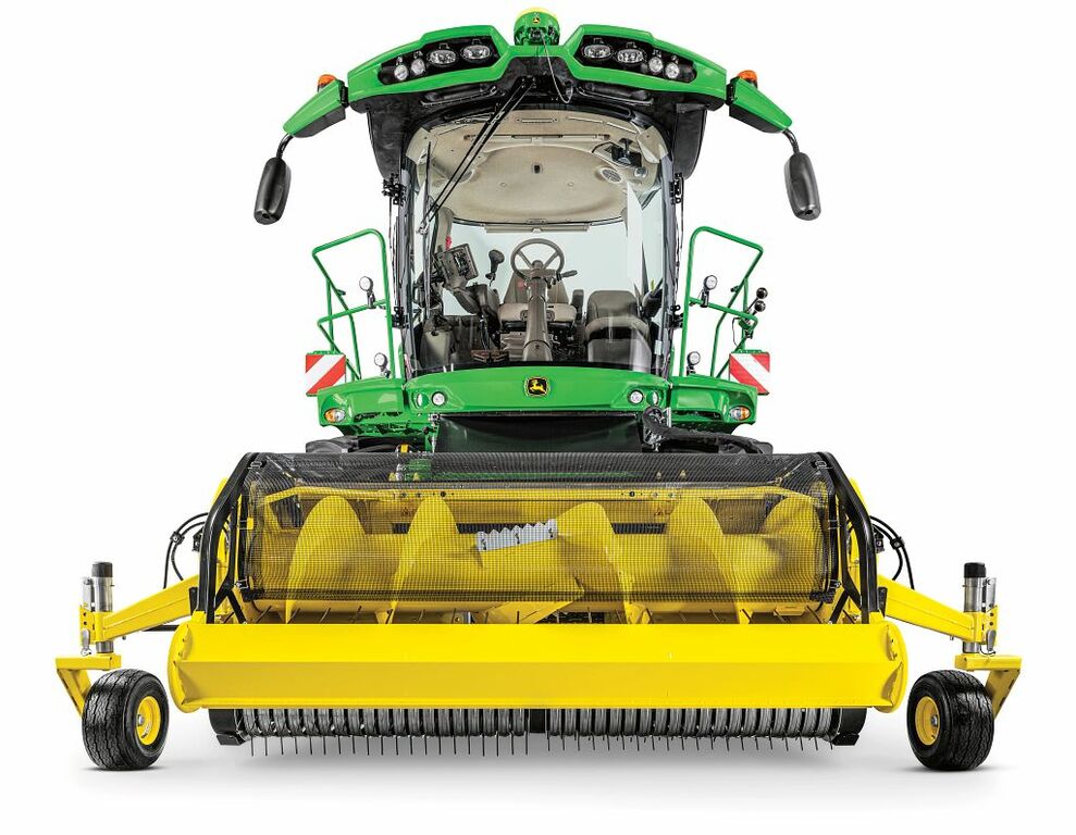 Studio image of 35R Forage Harvester R Series Windrow Pickup
