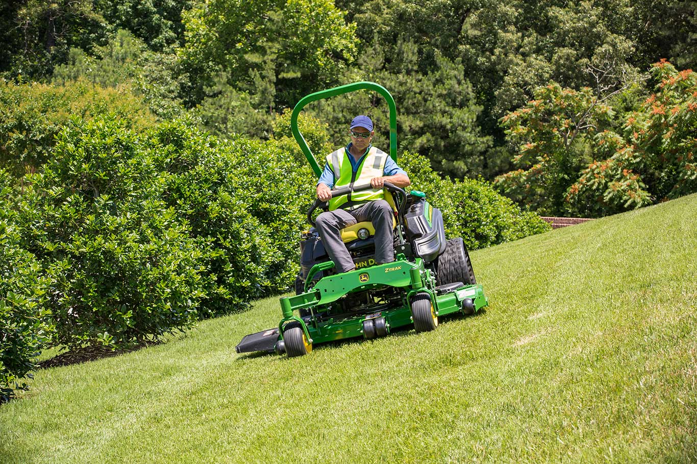 A man mowing lawn on a Z994R ZTrak zero-turn mower