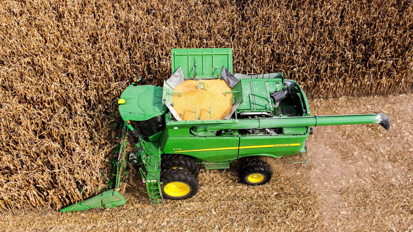 Field image of S770 Combine