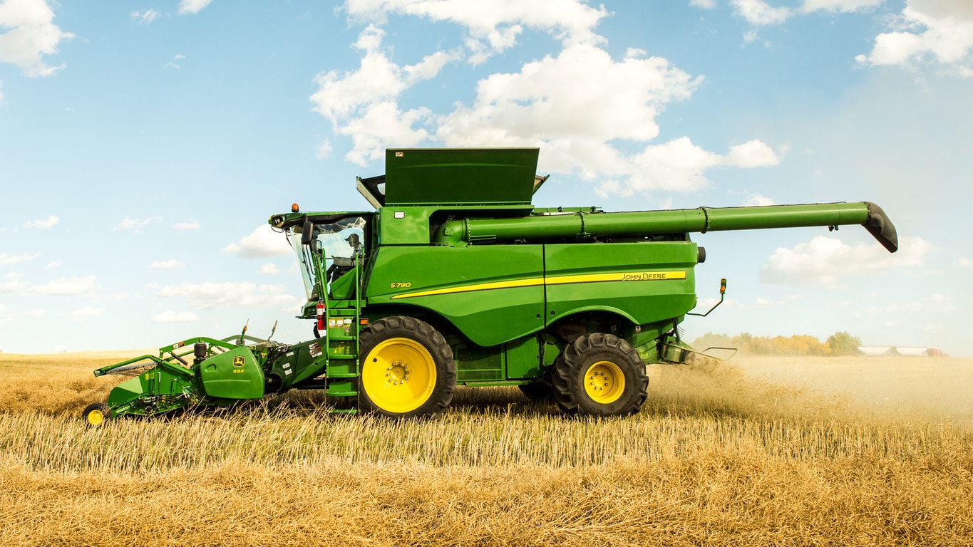 T670 Combine | Harvesting | John Deere New Zealand