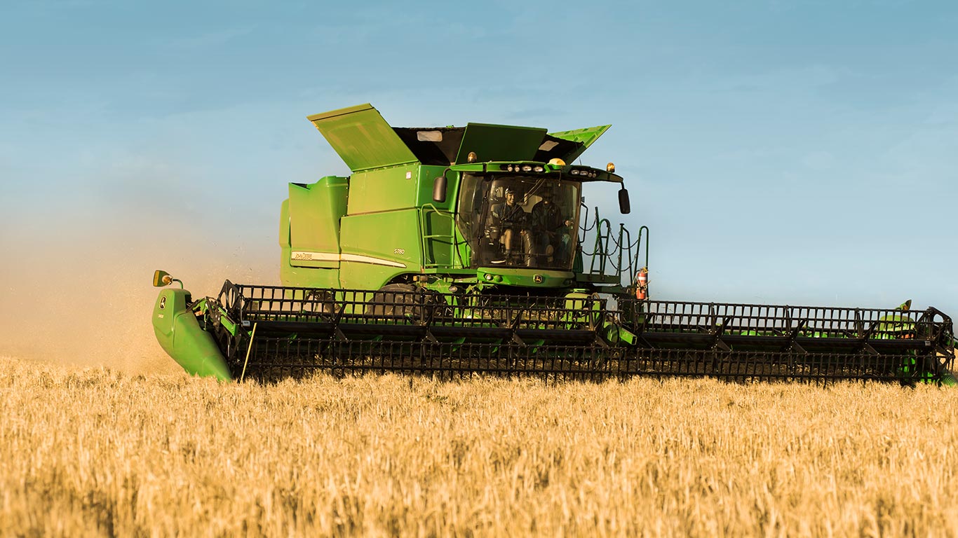 S-Series Combine Harvester