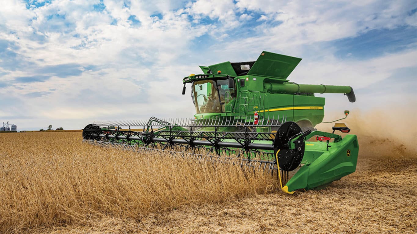 Combine with HDF45 draper in field